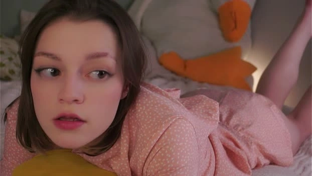 deeeast 19-05-2026 Porn toy Pretty nude horny