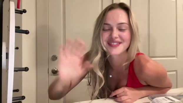 luvaimee 20-05-2026 Porn sexy tits big fingers