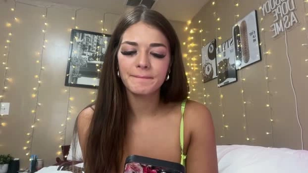 iamveronicaa 22-05-2026 Porn fingers sexykitty lovense strip