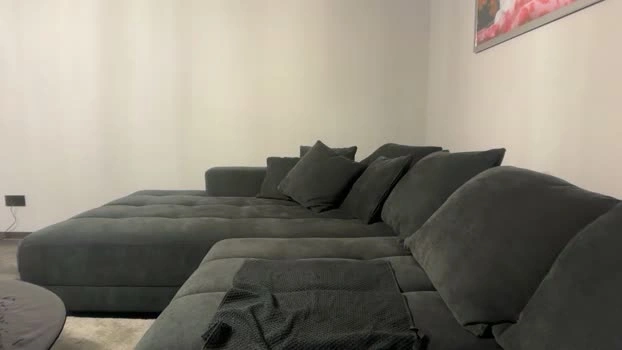 aviebby 27-05-2026 Porn bigcock prettyface tits sexyfeet