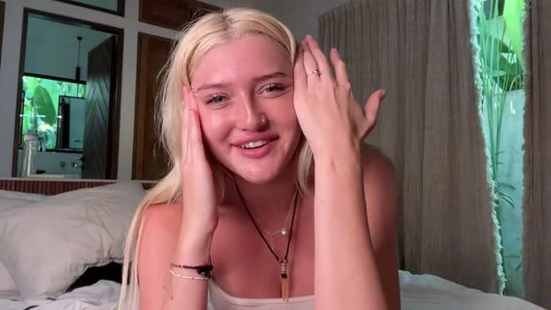 itslunaaaaa 28-05-2026 Porn fuckher big blowjob bigtoys