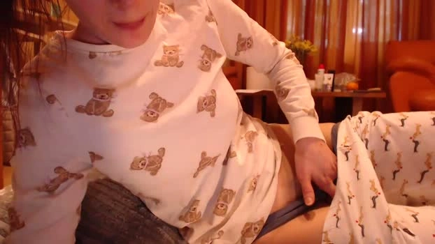 andrasweetie 30-05-2026 Porn big fingers kissing blowjob