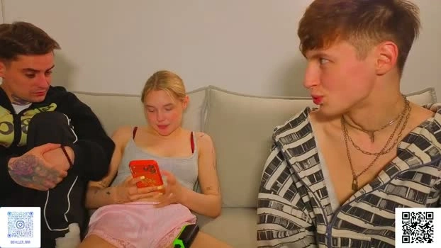 shiller22 29-05-2026 Porn skinny prettyface play sexyfeet