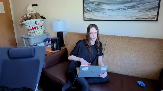 manicpixiedreamfrog 09-06-2026 Porn kissing squirt kinky orgasm