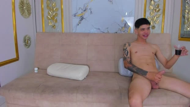 golden_girl_house 14-06-2026 Porn big beauty Show legs