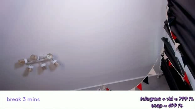 vivian_qwerty 23-06-2026 Porn moan big spank boobs