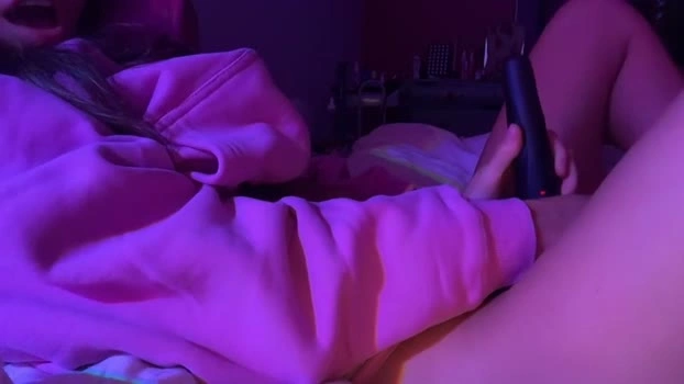 channel022 25-06-2026 Porn toy kissing spank moan