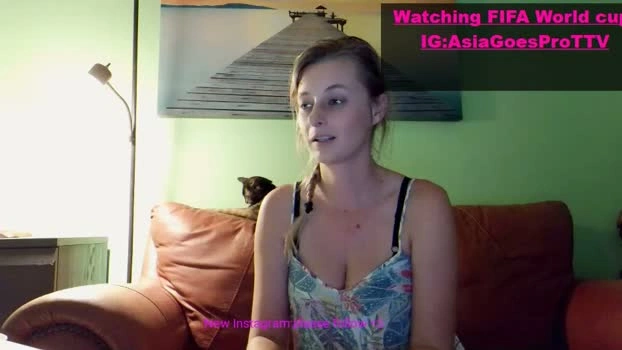 yoursecretgirlfriend963 27-06-2026 Porn suckcock Video big blowjob