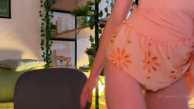 elli_harmon 27-06-2026 Porn Wet fuckpussy legs kiss