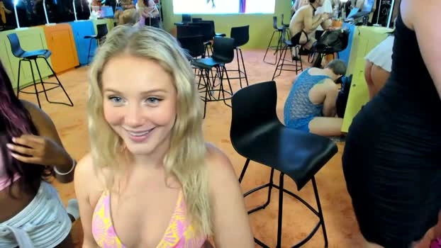 lexi_luv 28-06-2026 Porn suck bigcock legs sexy