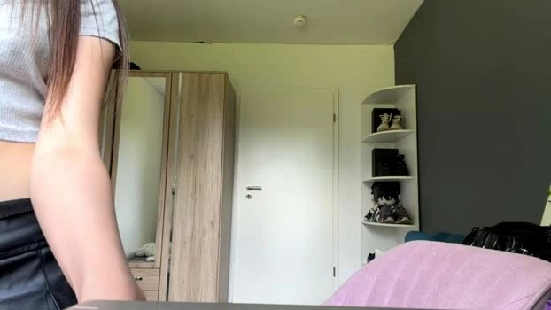 williemaemeachem 29-06-2026 Porn Naked beauty spanking natural
