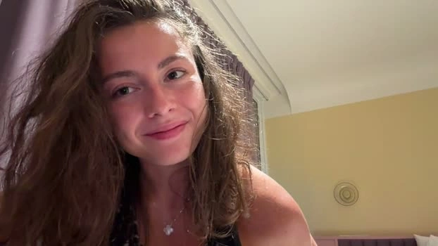 asleyfabello 30-06-2026 Porn striptease Nude Pretty kissing