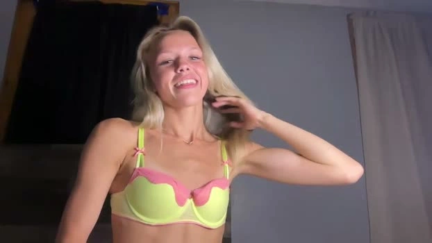 emmaabennett 30-06-2026 Porn Pretty horny striptease big
