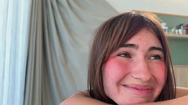 oofbabe__ 30-06-2026 Porn natural fingers ass big