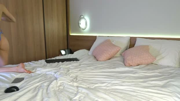 milly____ 04-07-2026 Porn fingering legs play suck