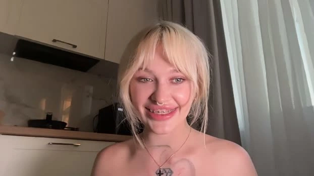 golden_alinee 21-07-2026 Porn Cam bj-dildo lovense sweet