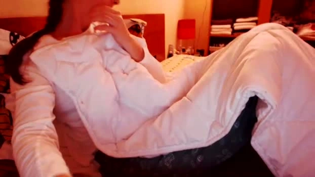 andrasweetie 26-07-2026 Porn toy play hot natural
