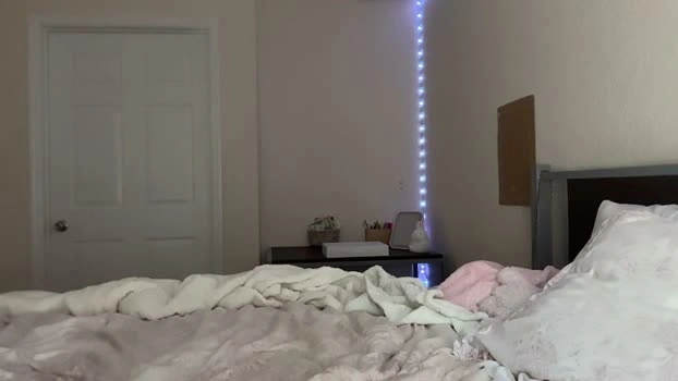 tiffanyy9 27-07-2026 Porn sucktits lovense legs skinny